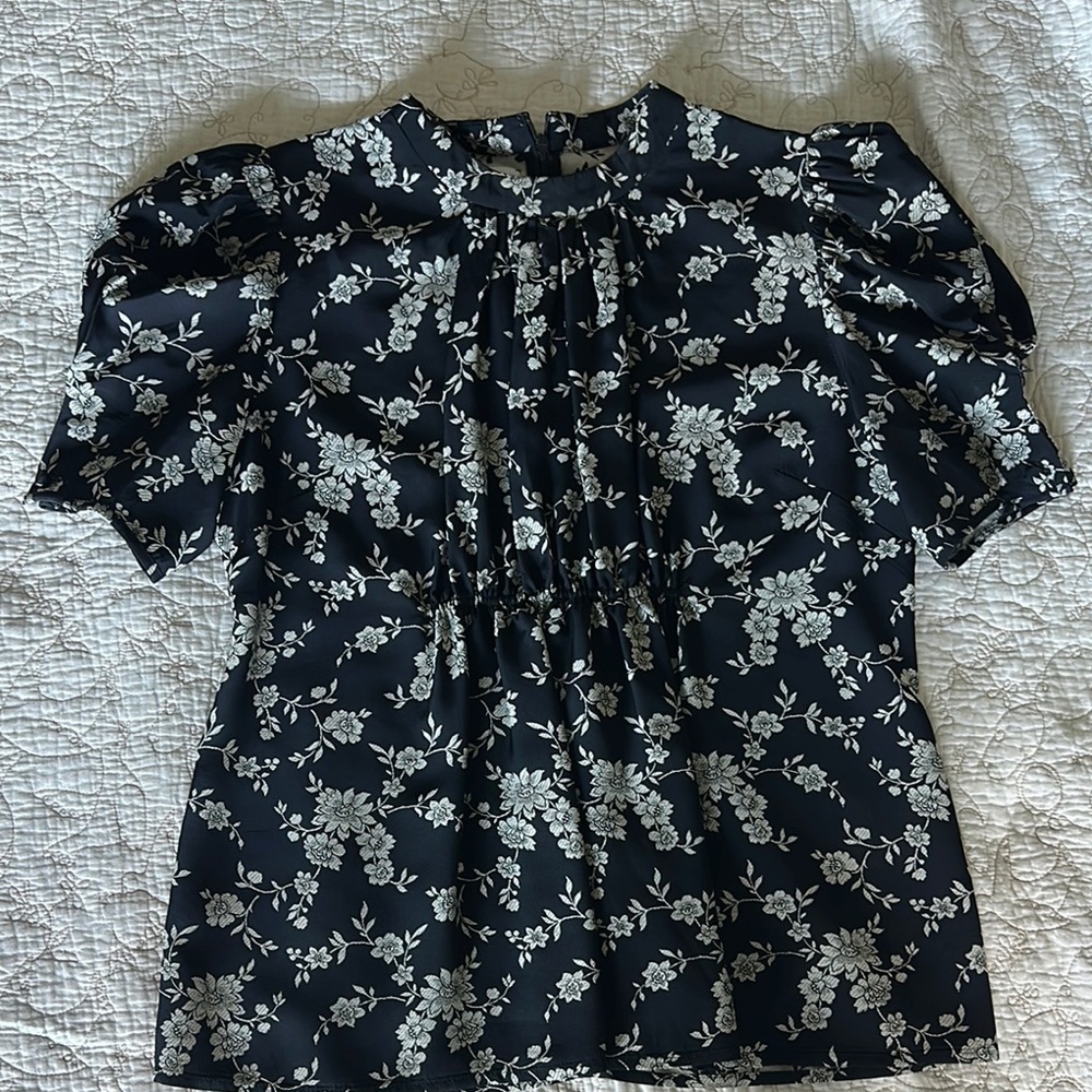 CO Gray and White Puff Sleeve Blouse with Mandarin Collar